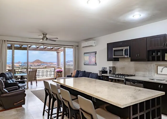Apartment 3br Penthouse With Stunning Arch Views And Private Concierge 24 7
